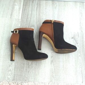 Banana Republic Leather suede heel booties size 6